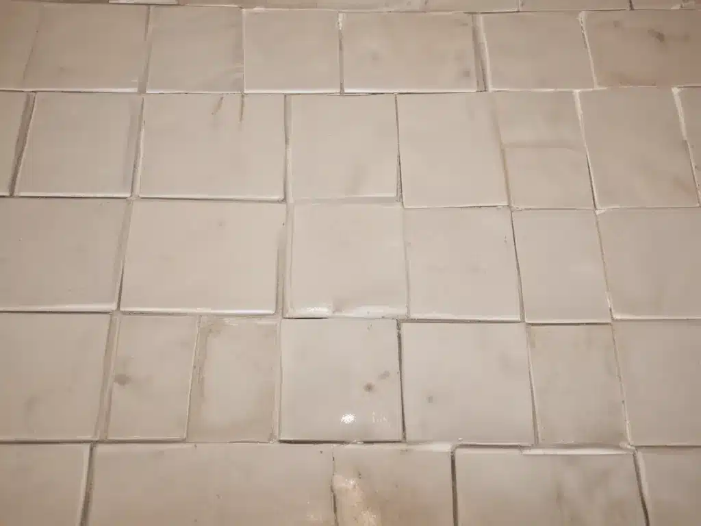 Refresh Grout with Vinegar and Baking Soda