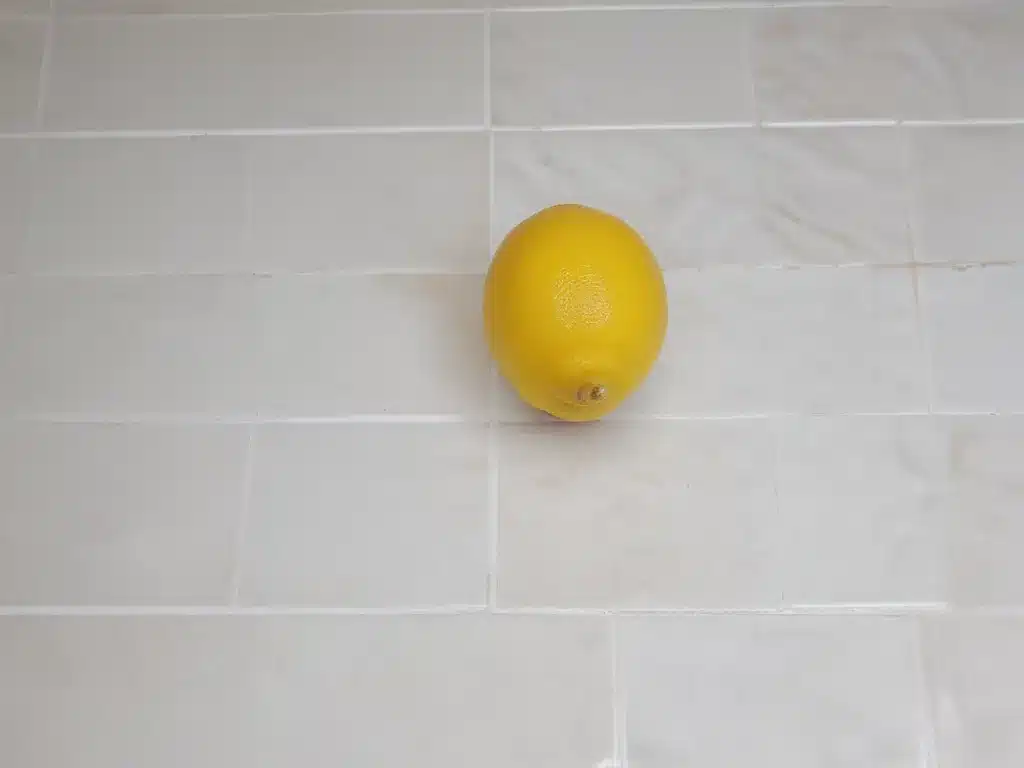 Whitening Power of Lemon Juice on Grout